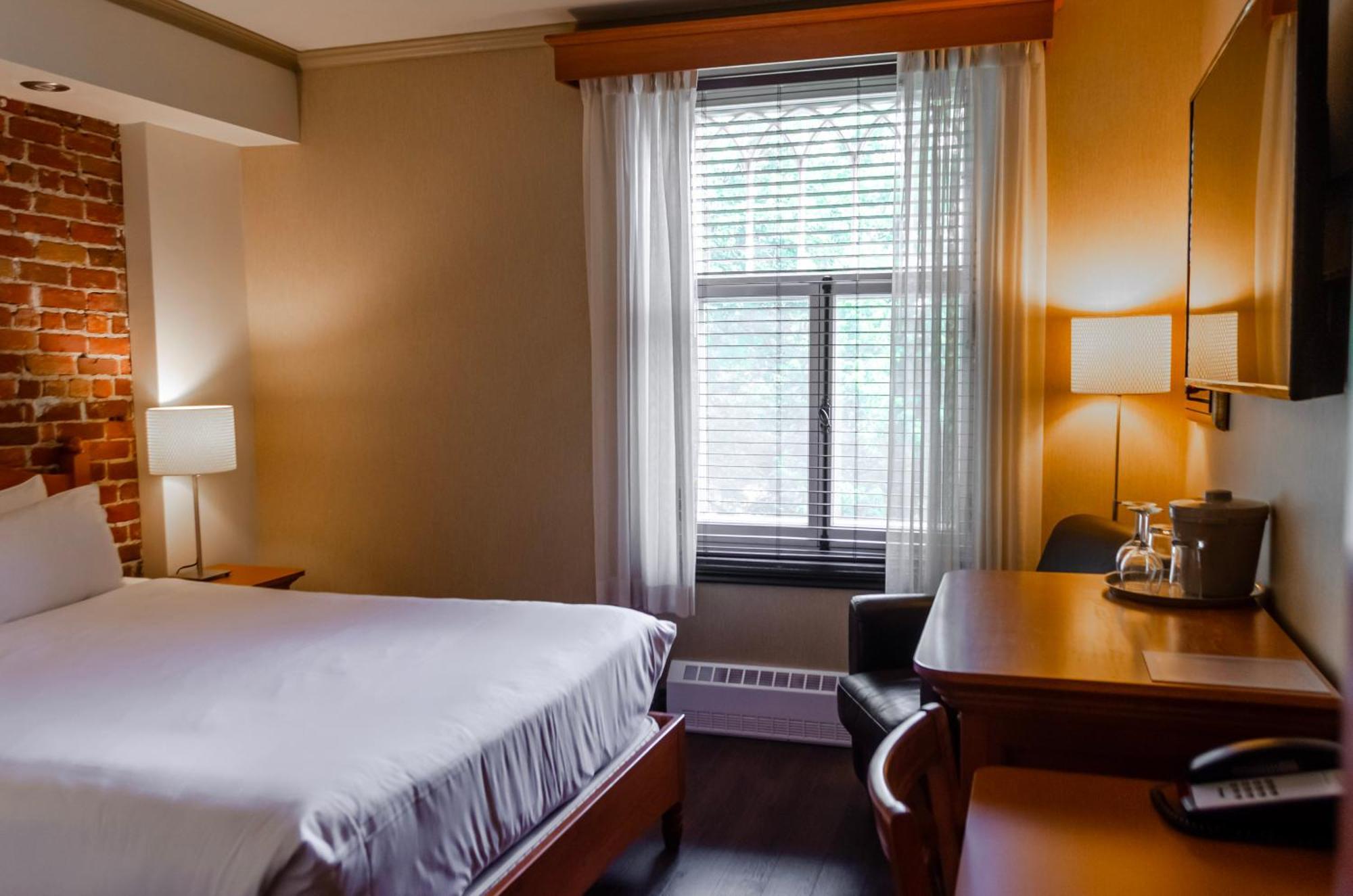 Hotel Chateau Bellevue Квебек Экстерьер фото